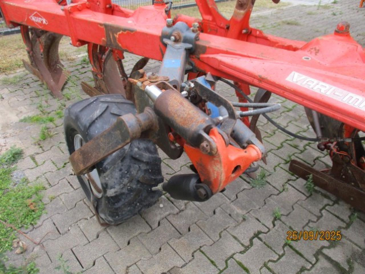 Kuhn Varimaster 152 NSH - Plug: foto 5 Kuhn Varimaster 152 NSH - Plug: foto 5