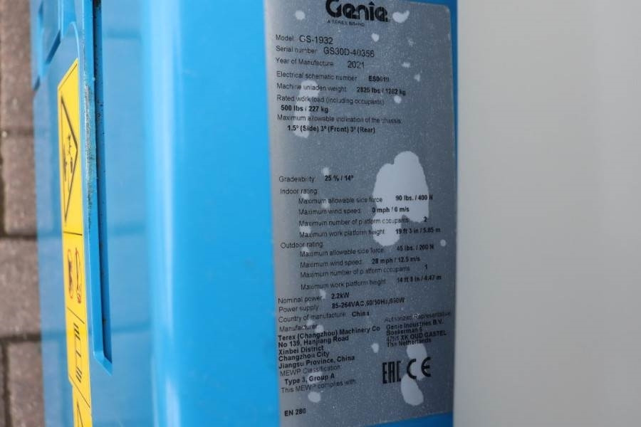 Genie GS1932 E-Drive New And Available Directly From Sto - Ngritës gërshërë: foto 5 Genie GS1932 E-Drive New And Available Directly From Sto - Ngritës gërshërë: foto 5