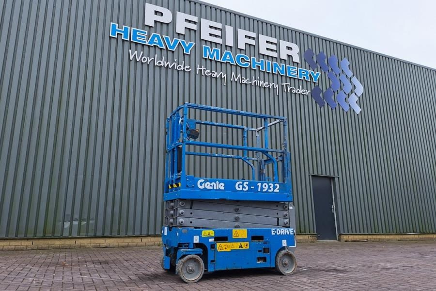 Genie GS1932 E-Drive Several In Stock, 8m Working Height - Ngritës gërshërë: foto 1 Genie GS1932 E-Drive Several In Stock, 8m Working Height - Ngritës gërshërë: foto 1