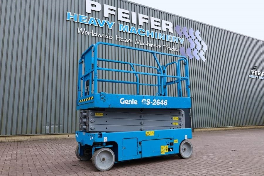 Genie GS2646 Electric, Working Height 9.80m, Capacity 45 - Ngritës gërshërë: foto 1 Genie GS2646 Electric, Working Height 9.80m, Capacity 45 - Ngritës gërshërë: foto 1