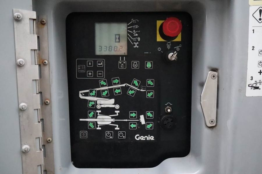 Genie ZX135/70 Diesel, 4x4x4 Drive, 43m Lifting Height, - Krah me çernjerë: foto 4 Genie ZX135/70 Diesel, 4x4x4 Drive, 43m Lifting Height, - Krah me çernjerë: foto 4