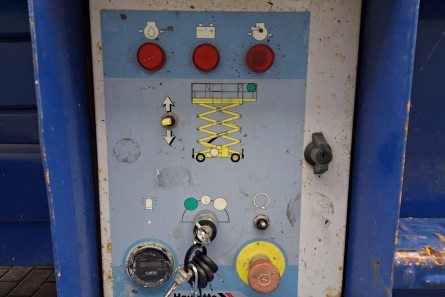 Haulotte H12SX Diesel, 4x4 Drive, 12m Working Height, 700kg - Ngritës gërshërë: foto 4 Haulotte H12SX Diesel, 4x4 Drive, 12m Working Height, 700kg - Ngritës gërshërë: foto 4