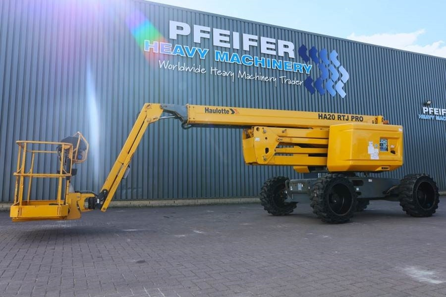 Haulotte HA20RTJ Pro Diesel, 20.6 m Working Height, 12.2 m - Krah me çernjerë: foto 1 Haulotte HA20RTJ Pro Diesel, 20.6 m Working Height, 12.2 m - Krah me çernjerë: foto 1