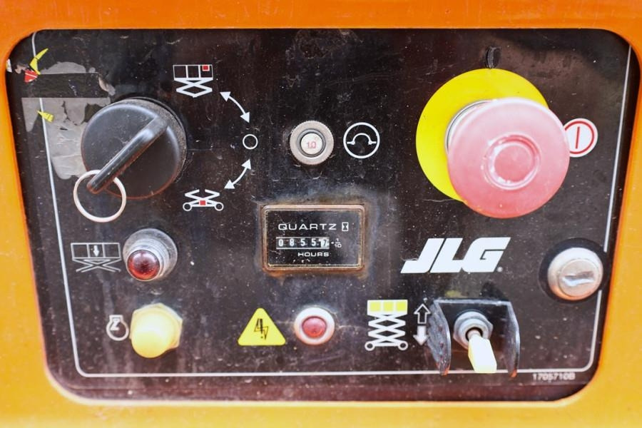 JLG M4069 Hybrid, 14.2m Working Height, 360kg Capacity - Ngritës gërshërë: foto 5 JLG M4069 Hybrid, 14.2m Working Height, 360kg Capacity - Ngritës gërshërë: foto 5