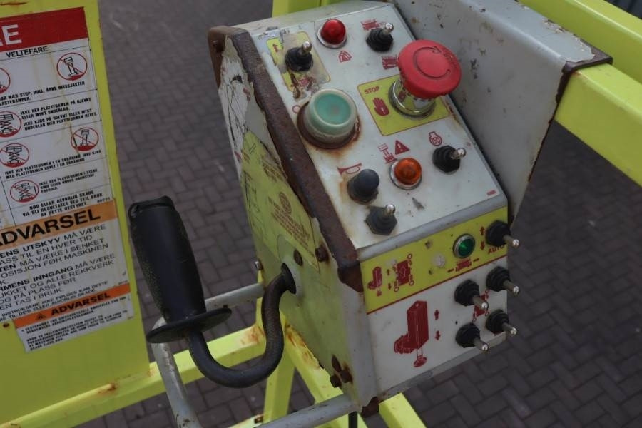 MEC 3392RT-T Diesel, 4x4 Drive, 12m Working Height, 12 - Ngritës gërshërë: foto 4 MEC 3392RT-T Diesel, 4x4 Drive, 12m Working Height, 12 - Ngritës gërshërë: foto 4