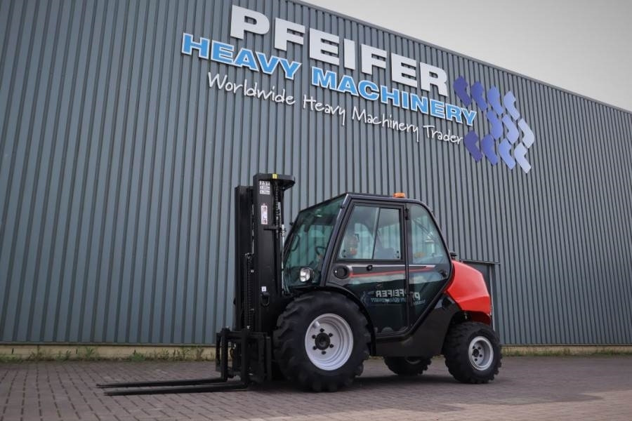 Manitou MC25-4 Valid Inspection, *Guarantee, Diesel, 4x4 - Ngarkues me pirun për terren të ashpër: foto 1 Manitou MC25-4 Valid Inspection, *Guarantee, Diesel, 4x4 - Ngarkues me pirun për terren të ashpër: foto 1