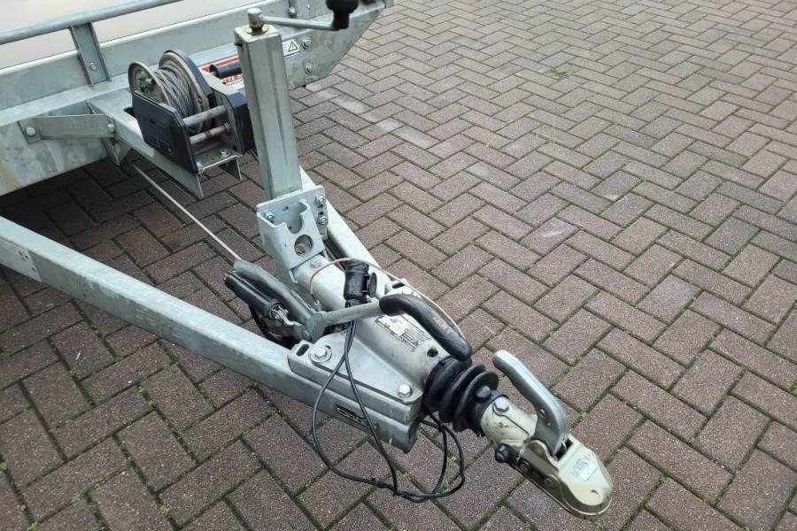 Saris C2700 2 Axel Trailer, Maximum payload: 2045 kg, In - Rimorkio makine: foto 3 Saris C2700 2 Axel Trailer, Maximum payload: 2045 kg, In - Rimorkio makine: foto 3