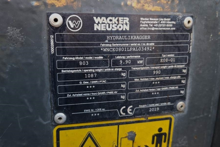 Wacker Neuson E08-01 Wacker Neuson mini excavator including 2 bu - Miniekskavator: foto 3 Wacker Neuson E08-01 Wacker Neuson mini excavator including 2 bu - Miniekskavator: foto 3