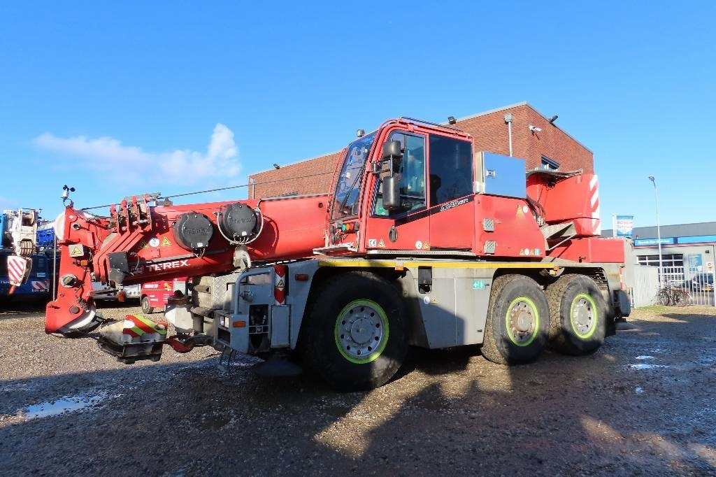 Terex Demag AC 40 City - Vinç për të gjitha terrenet: foto 2 Terex Demag AC 40 City - Vinç për të gjitha terrenet: foto 2