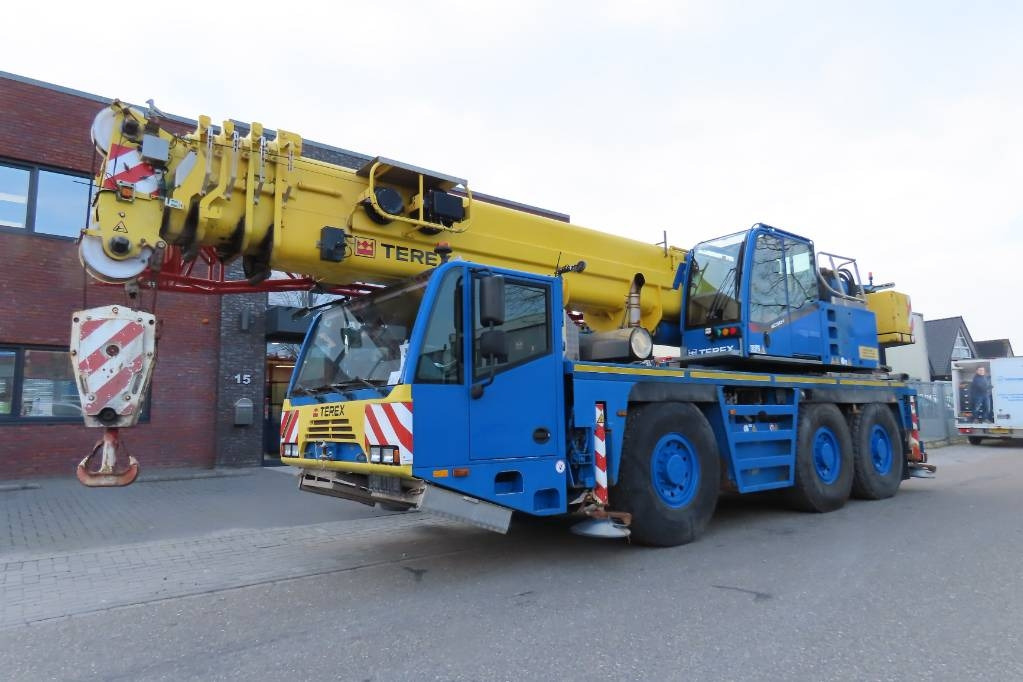 Terex Demag AC 50-1 - Vinç për të gjitha terrenet: foto 1 Terex Demag AC 50-1 - Vinç për të gjitha terrenet: foto 1