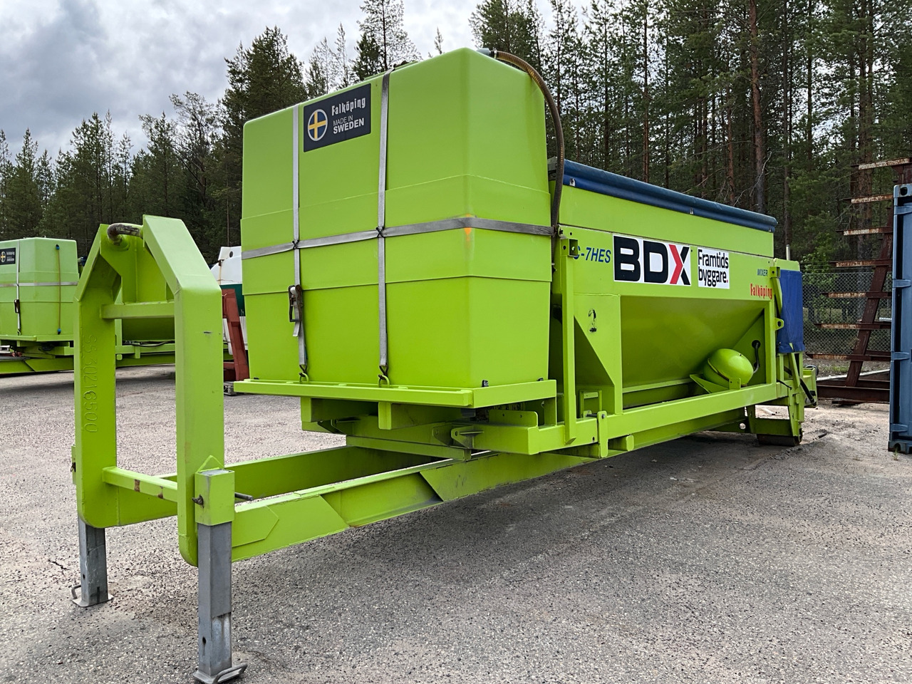 Falköping C-7HES - Pajisje ndërtimi: foto 1 Falköping C-7HES - Pajisje ndërtimi: foto 1