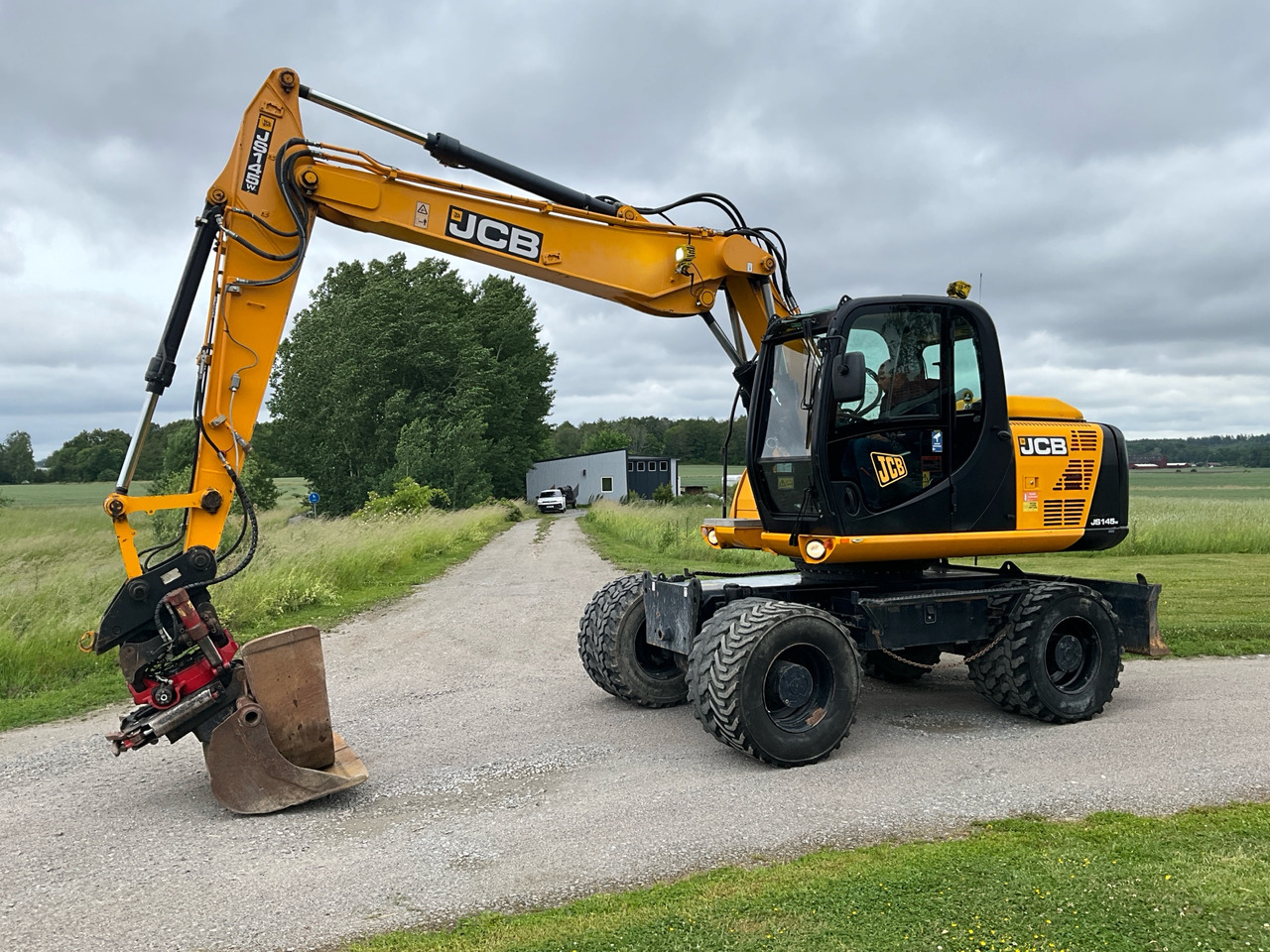 JCB JS145w - Ekskavator: foto 1 JCB JS145w - Ekskavator: foto 1