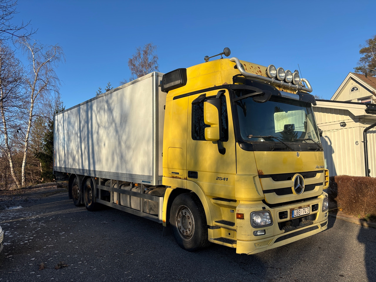 Mercedes-Benz Actros 2541 - Kamioni: foto 1 Mercedes-Benz Actros 2541 - Kamioni: foto 1