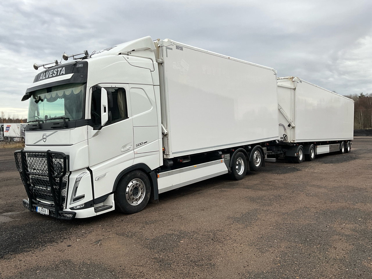 Volvo FH 62 TR - Kamioni: foto 1 Volvo FH 62 TR - Kamioni: foto 1