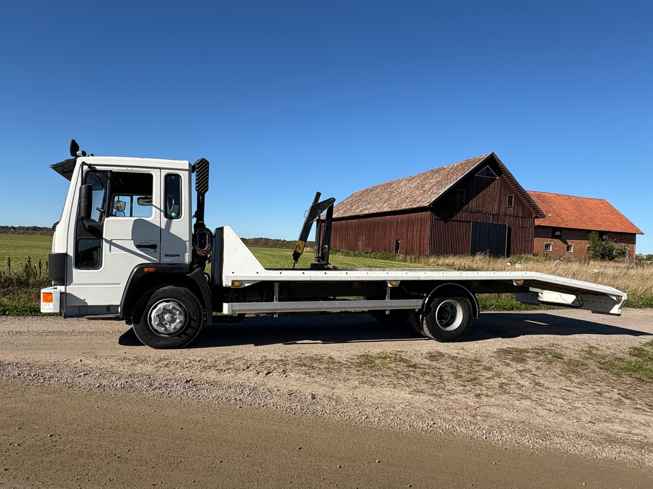 Volvo FL 6L42R - Kamioni: foto 1 Volvo FL 6L42R - Kamioni: foto 1