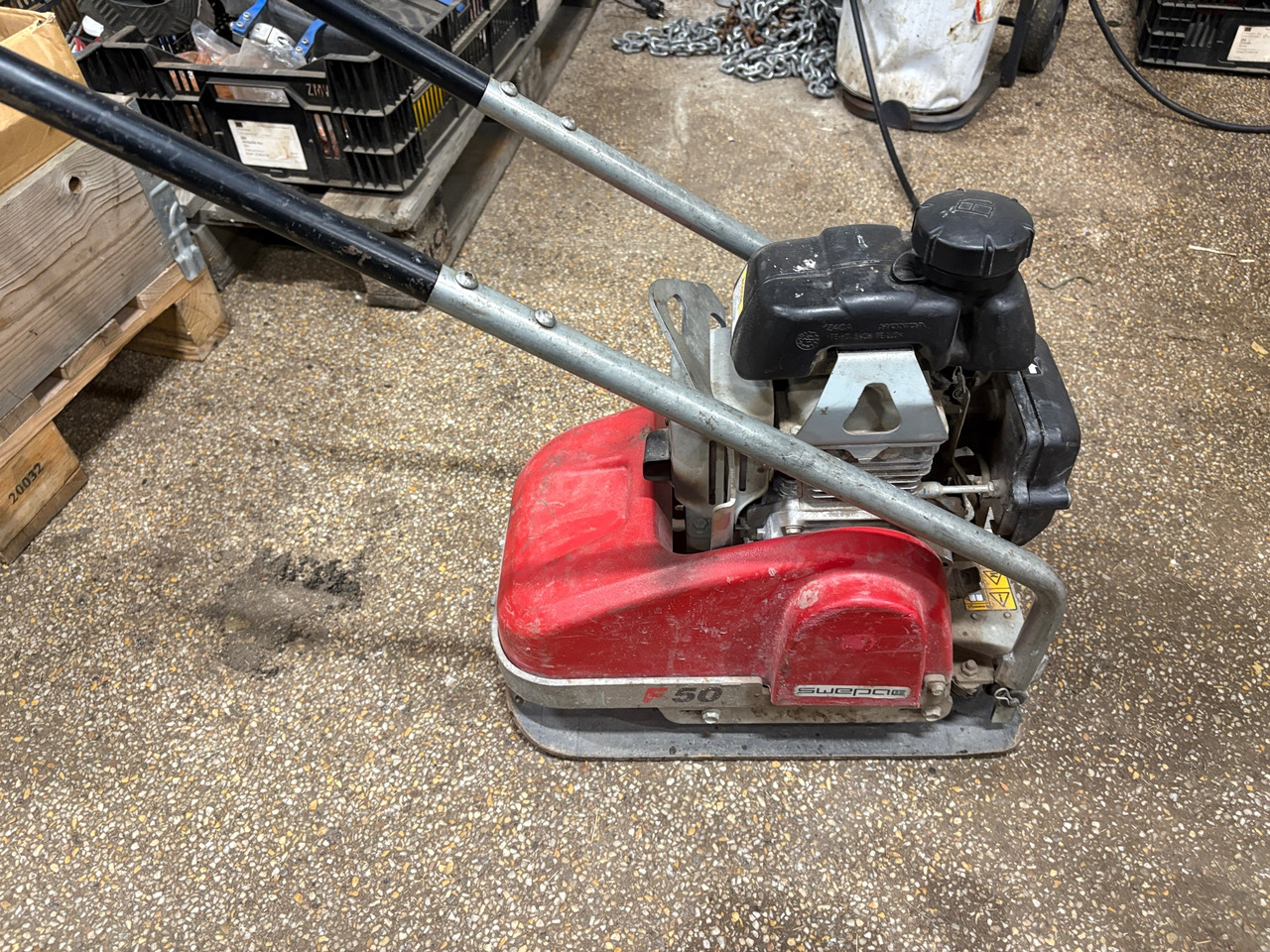 Swepac F50 - Pllakë vibratori: foto 1 Swepac F50 - Pllakë vibratori: foto 1