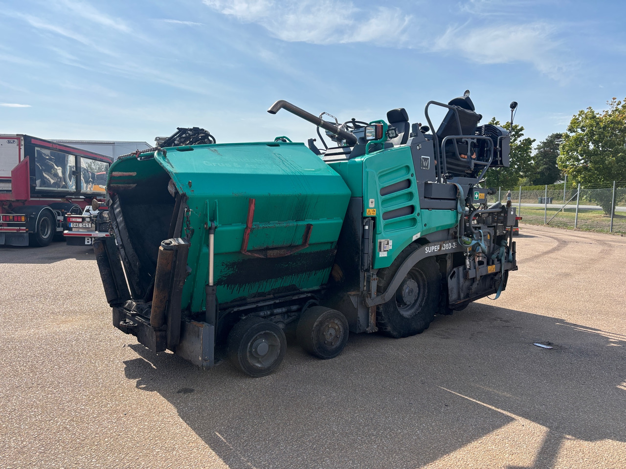 Vögele Super 1303-3i - Shtrues asfalti: foto 1 Vögele Super 1303-3i - Shtrues asfalti: foto 1