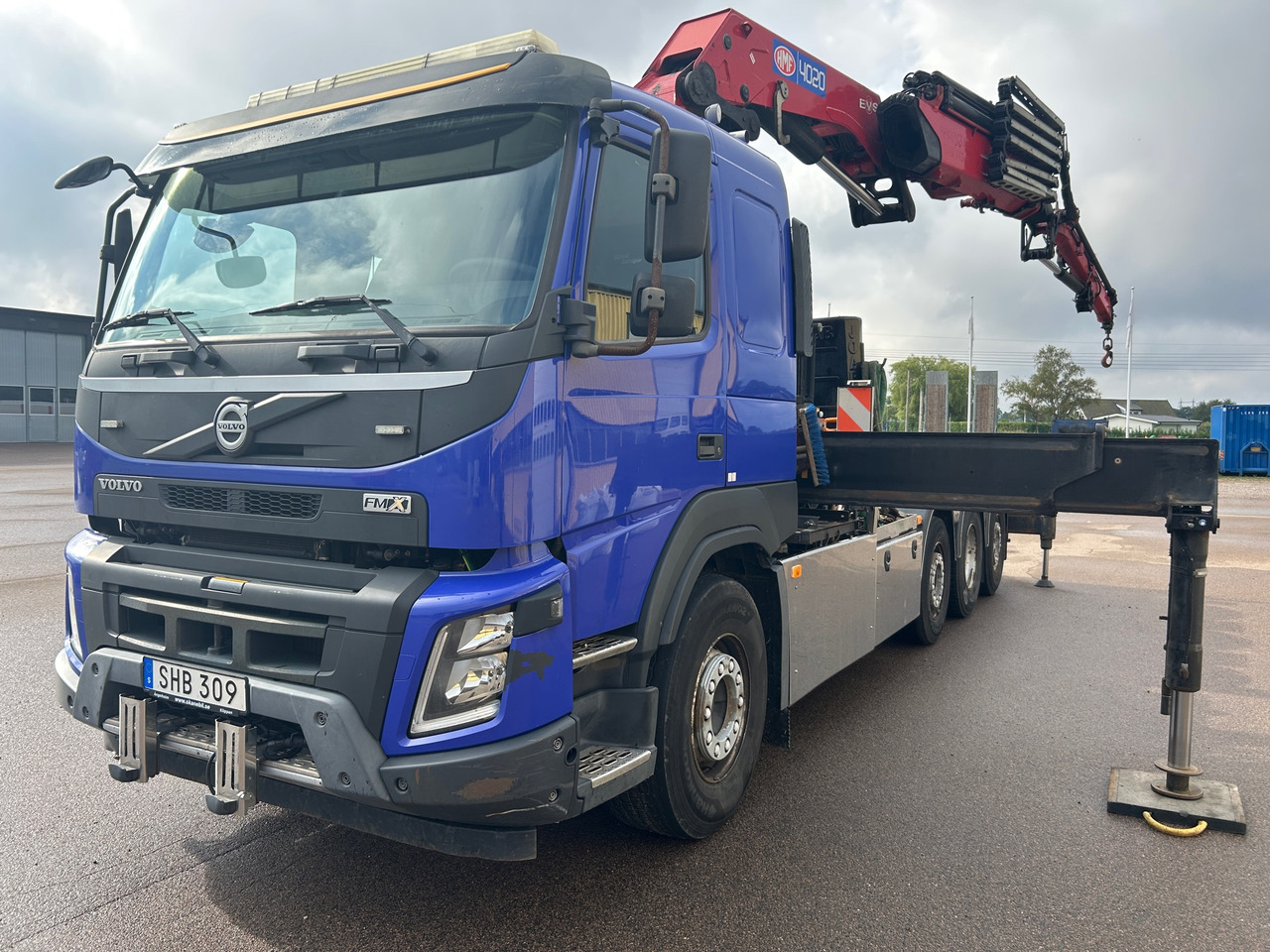 Volvo FM8*2 - Kamion me vinç: foto 1 Volvo FM8*2 - Kamion me vinç: foto 1