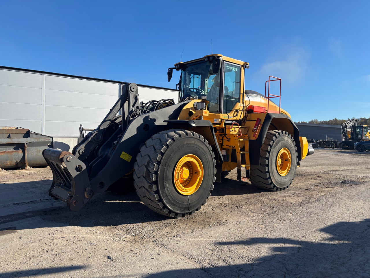 Volvo L220H - Fadrom me goma: foto 1 Volvo L220H - Fadrom me goma: foto 1