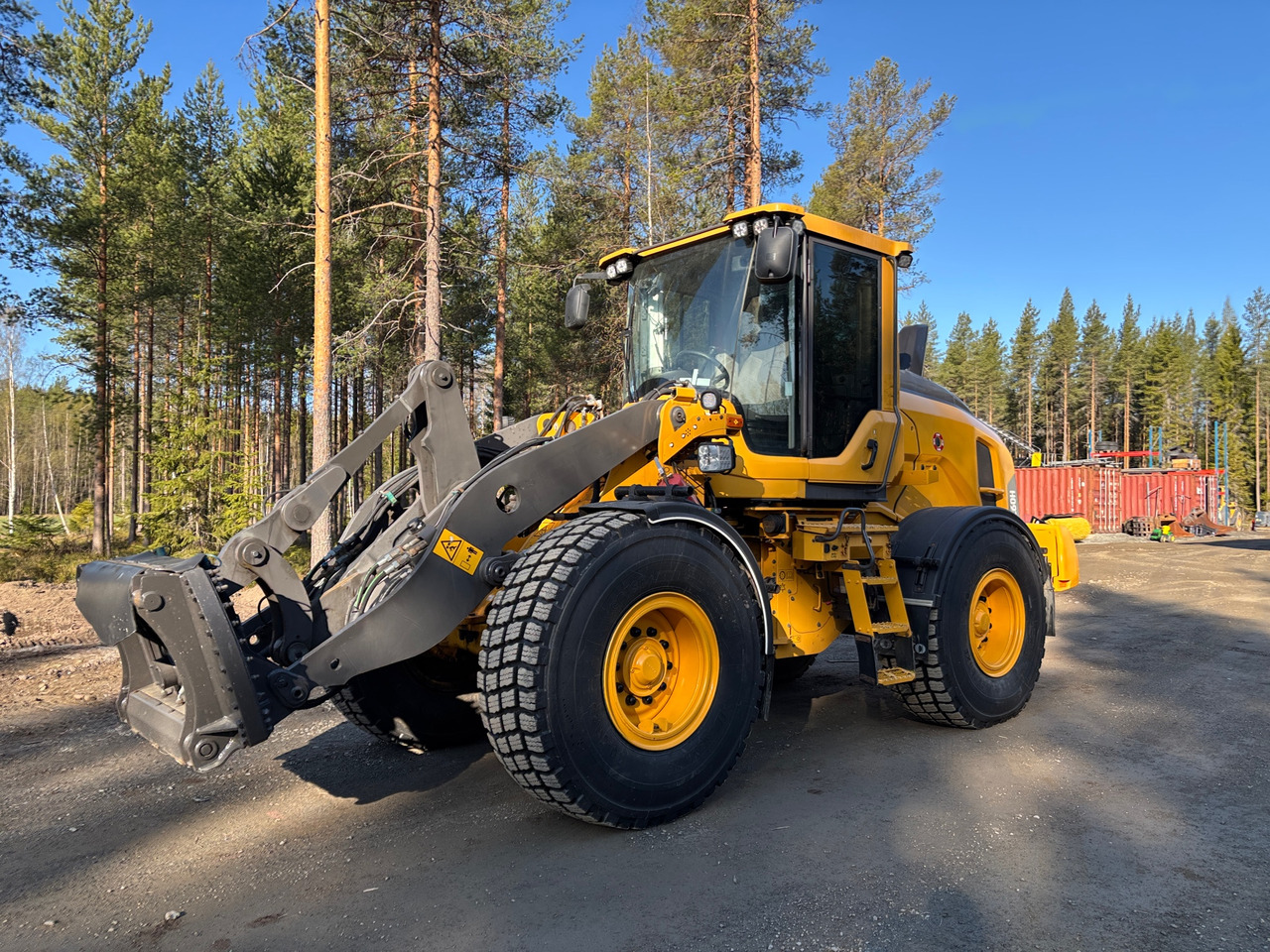 Volvo L60H - Fadrom me goma: foto 1 Volvo L60H - Fadrom me goma: foto 1