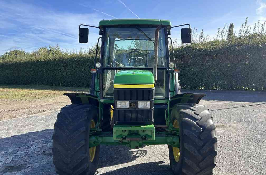 John Deere 6210 - Traktor: foto 5 John Deere 6210 - Traktor: foto 5
