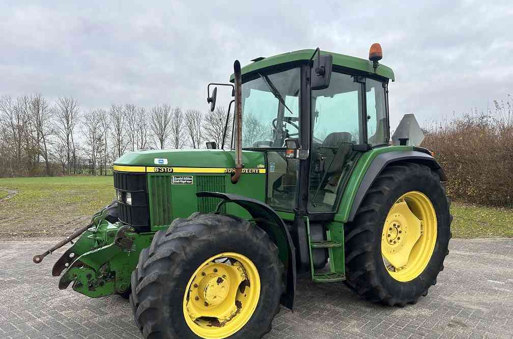 John Deere 6310, fronthef + pto - Traktor: foto 1 John Deere 6310, fronthef + pto - Traktor: foto 1
