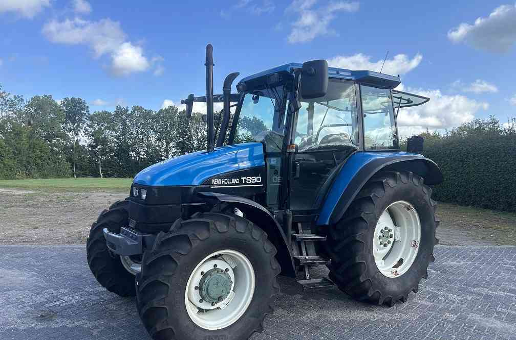 New Holland ts 90 sle - Traktor: foto 1 New Holland ts 90 sle - Traktor: foto 1