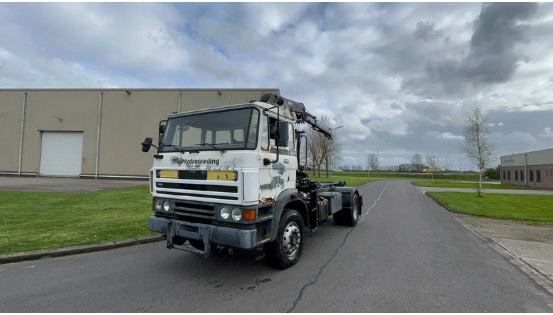 DAF 1900 FA 1900 4x4 - Kamion vetëshkarkues: foto 2 DAF 1900 FA 1900 4x4 - Kamion vetëshkarkues: foto 2