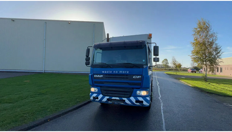 DAF CF 75 Daf CF75-270 Geesink Norba EURO3 - Kamion mbeturinash: foto 3 DAF CF 75 Daf CF75-270 Geesink Norba EURO3 - Kamion mbeturinash: foto 3