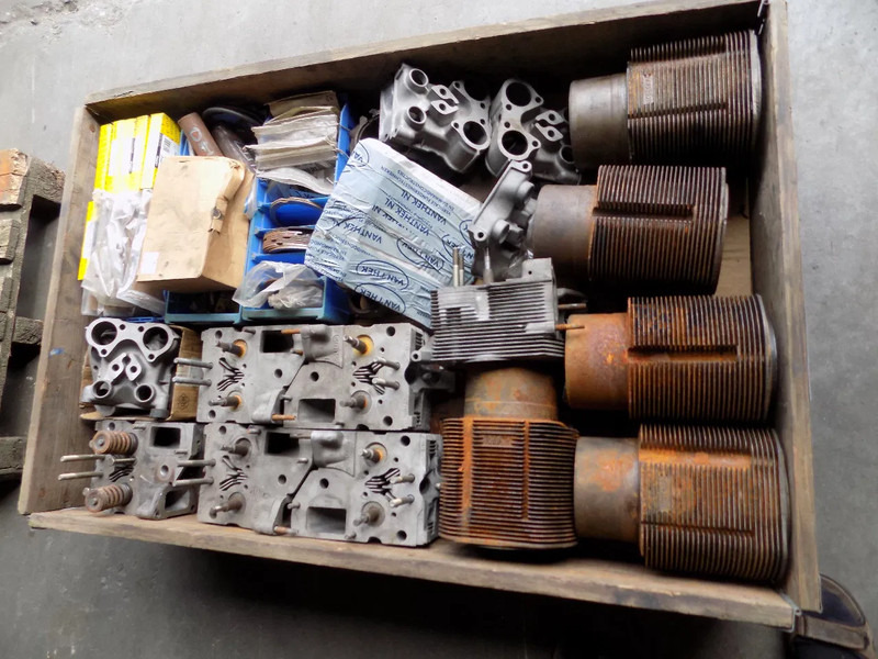 Deutz onderdelen motor - Motori: foto 1 Deutz onderdelen motor - Motori: foto 1