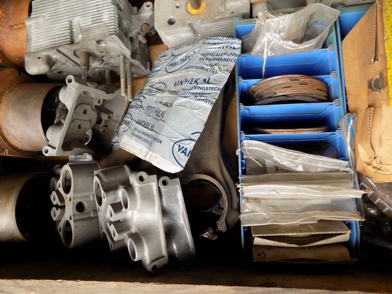 Deutz onderdelen motor - Motori: foto 5 Deutz onderdelen motor - Motori: foto 5