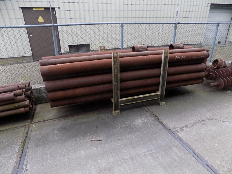 Diversen boorpijpen - Sondë shpimi: foto 1 Diversen boorpijpen - Sondë shpimi: foto 1