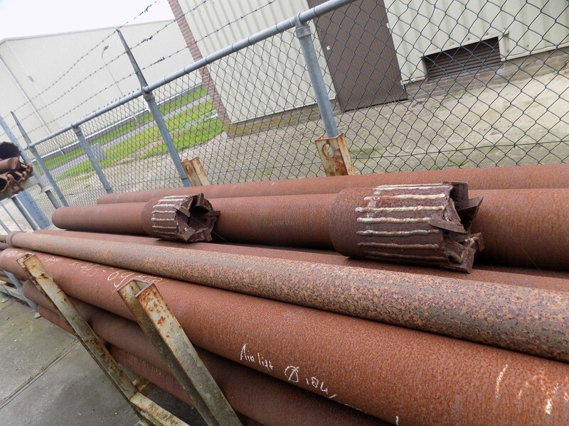 Diversen boorpijpen - Sondë shpimi: foto 4 Diversen boorpijpen - Sondë shpimi: foto 4