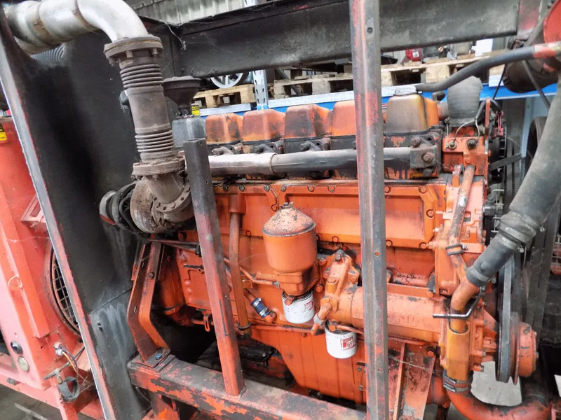 Scania compressor 20 bar scania compressor 20 bar met generator - Kompresor ajri: foto 3 Scania compressor 20 bar scania compressor 20 bar met generator - Kompresor ajri: foto 3