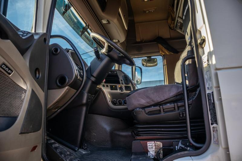 Kamion vetëngarkues DAF XF 105.460 -6X2-INTARDER+AJK 20 T.: foto 9