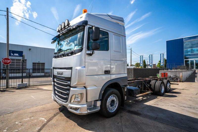 DAF XF 510 - Kamion kabinë-shasi: foto 1 DAF XF 510 - Kamion kabinë-shasi: foto 1