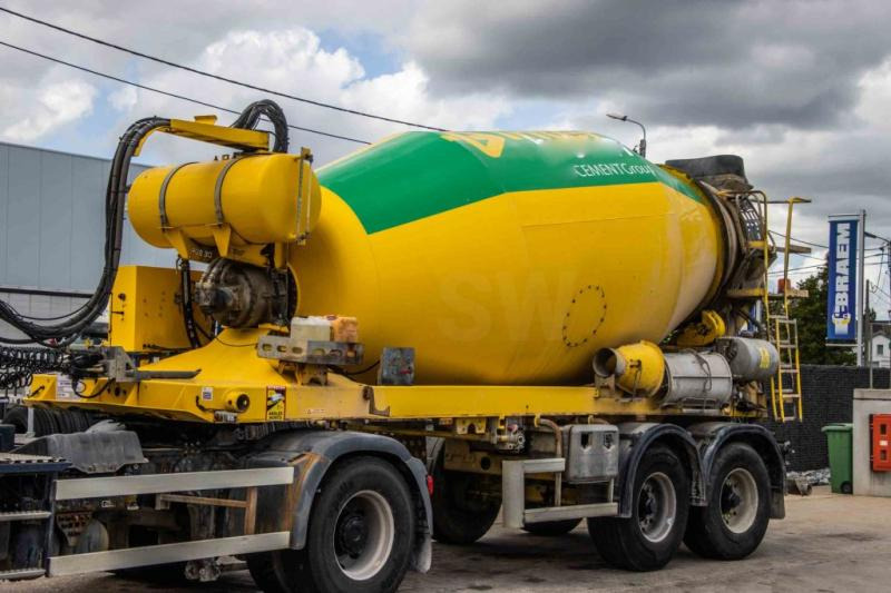 DE BUF BETON MIXER/MALAXEUR/MISCHER 10M3 - Gjysmë rimorkio betoniere: foto 5 DE BUF BETON MIXER/MALAXEUR/MISCHER 10M3 - Gjysmë rimorkio betoniere: foto 5
