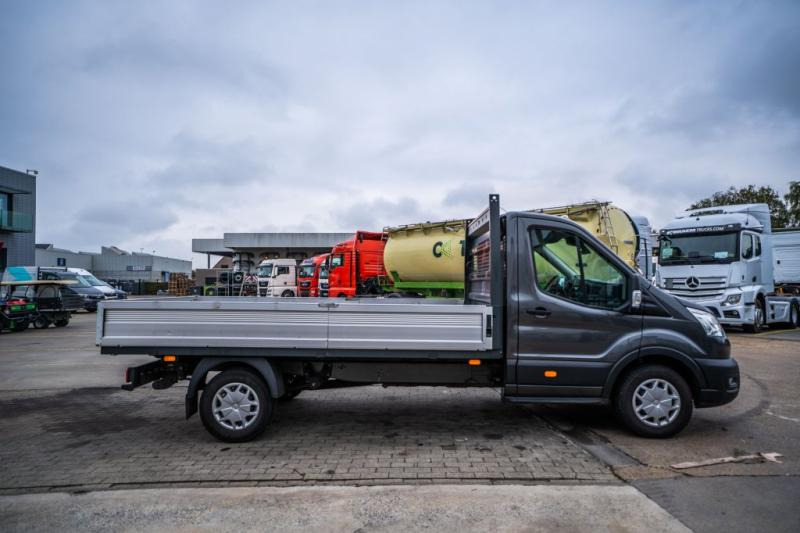 Ford TRANSIT 2.0 TDCI - Kamioncine me karroceri: foto 3 Ford TRANSIT 2.0 TDCI - Kamioncine me karroceri: foto 3