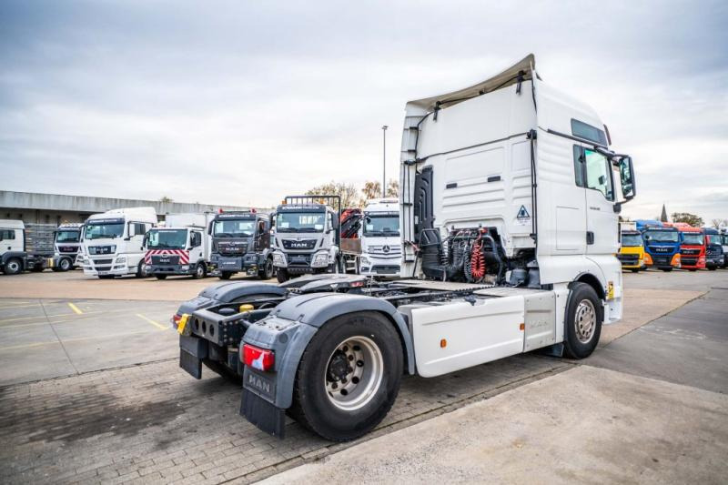 MAN TGX 18.460 BLS - Gjysmë-kamion: foto 4 MAN TGX 18.460 BLS - Gjysmë-kamion: foto 4