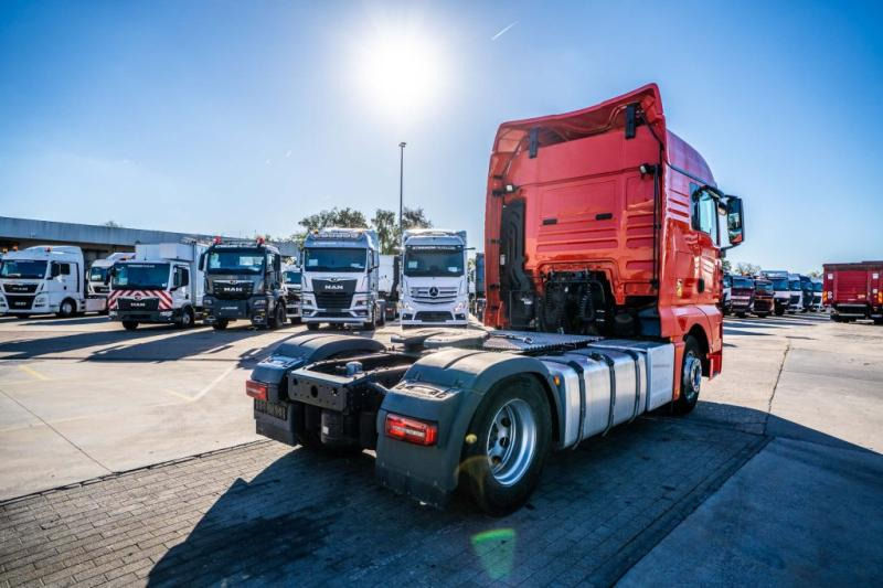 MAN TGX 18.470 XLX BLS - Gjysmë-kamion: foto 4 MAN TGX 18.470 XLX BLS - Gjysmë-kamion: foto 4