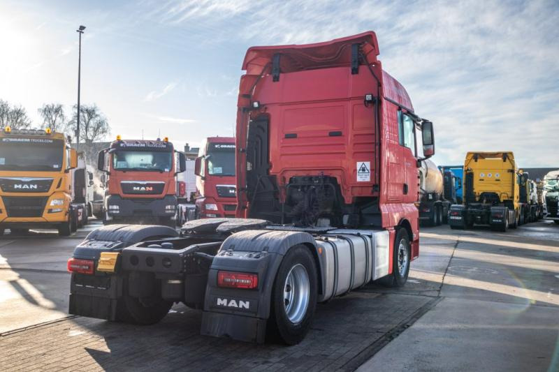 MAN TGX 18.500 XLX LLS - Gjysmë-kamion: foto 3 MAN TGX 18.500 XLX LLS - Gjysmë-kamion: foto 3