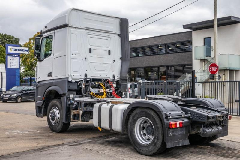 Mercedes AROCS 1846 HAD + HYDR. - Gjysmë-kamion: foto 4 Mercedes AROCS 1846 HAD + HYDR. - Gjysmë-kamion: foto 4