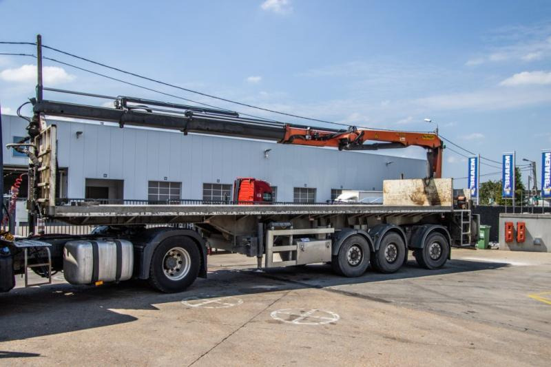 SYSTEM TRAILER CRANE/KRAN/GRUE-PALFINGER 24T/M+3EXT - Gjysmë rimorkio: foto 1 SYSTEM TRAILER CRANE/KRAN/GRUE-PALFINGER 24T/M+3EXT - Gjysmë rimorkio: foto 1