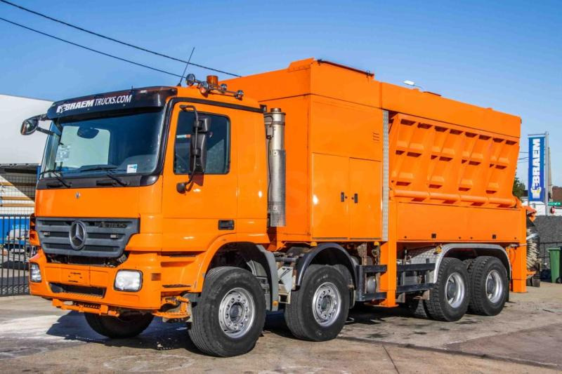 Mercedes ACTROS 4141 K - RSP FSE 32/9-2V - Kamion me vakuum: foto 2 Mercedes ACTROS 4141 K - RSP FSE 32/9-2V - Kamion me vakuum: foto 2