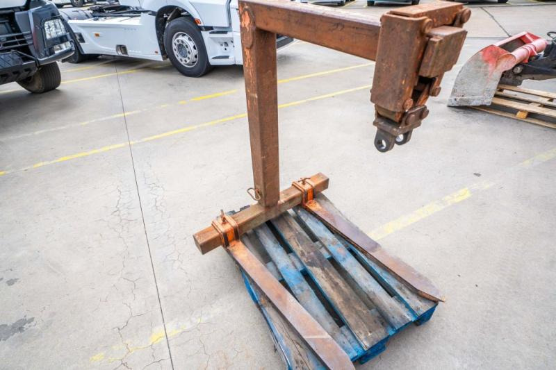 PALLETHAAK PALLETHAAK - Pirunë: foto 1 PALLETHAAK PALLETHAAK - Pirunë: foto 1