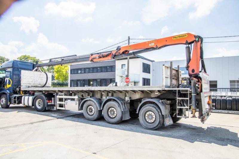 SYSTEM TRAILER CRANE/KRAN/GRUE-PALFINGER 24T/M+3EXT - Gjysmë rimorkio e hapur/ Platformë: foto 3 SYSTEM TRAILER CRANE/KRAN/GRUE-PALFINGER 24T/M+3EXT - Gjysmë rimorkio e hapur/ Platformë: foto 3