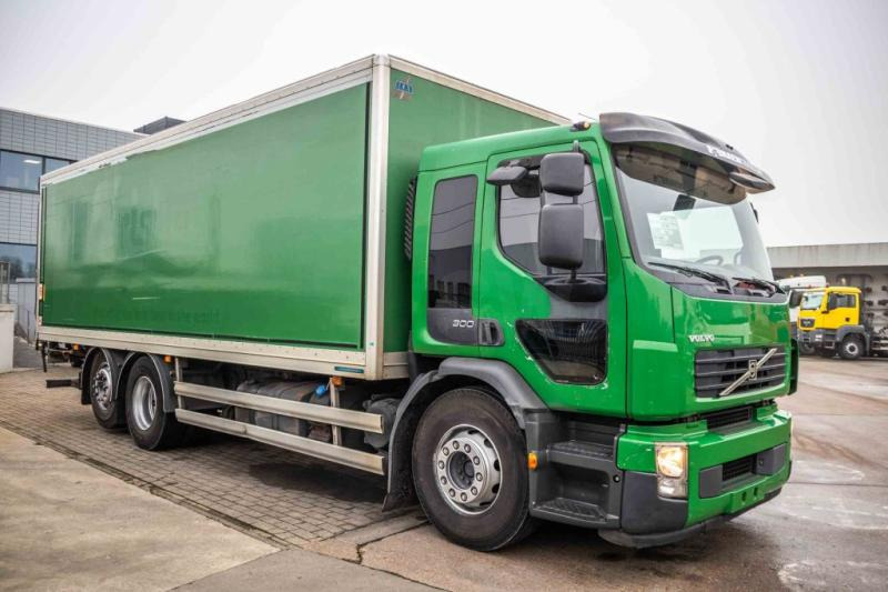 Volvo FE 300-6x2 - Kamion vagonetë: foto 2 Volvo FE 300-6x2 - Kamion vagonetë: foto 2