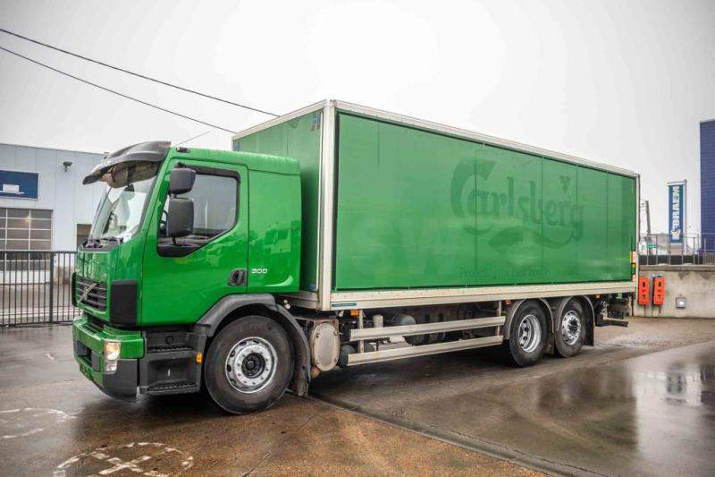 Volvo FE 300 - Kamion vagonetë: foto 1 Volvo FE 300 - Kamion vagonetë: foto 1
