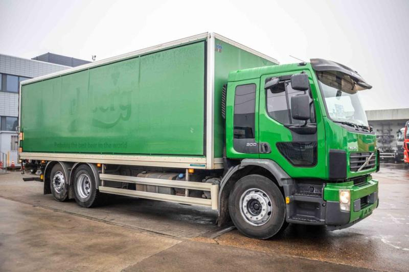 Volvo FE 300 - Kamion vagonetë: foto 2 Volvo FE 300 - Kamion vagonetë: foto 2