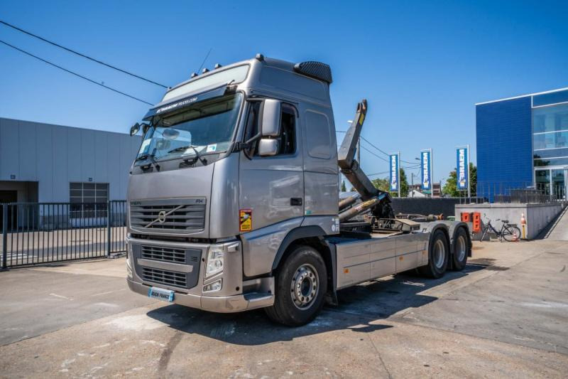 Volvo FH 480 -E5 + PALFINGER - Kamion vetëngarkues: foto 1 Volvo FH 480 -E5 + PALFINGER - Kamion vetëngarkues: foto 1